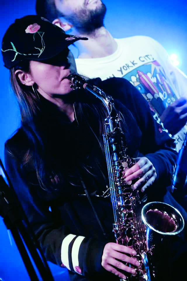 Mar Andino, saxofonista