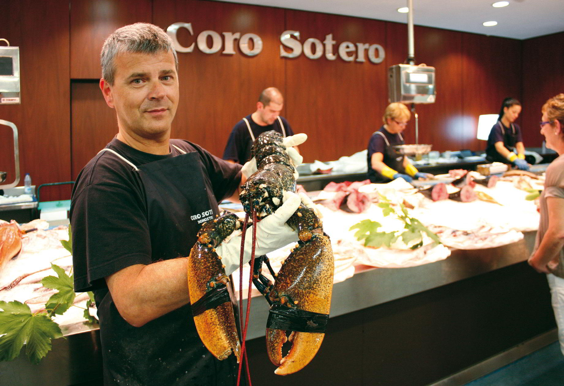 “La mejor manera de comer marisco es cocido, para saborearlo bien y distinguir los sabores característicos de cada especie”.