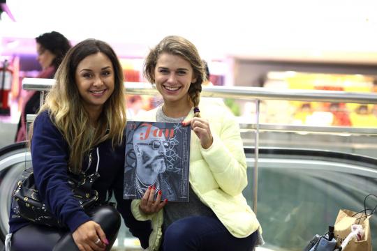 Ya está en San Martín la última revista FAN